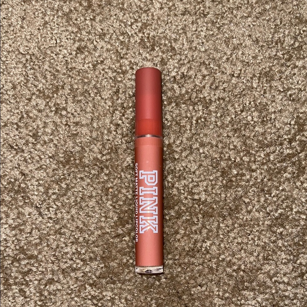 Victoria’s Secret Pink Soft Matte Liquid Lipcolor No Drama NWT